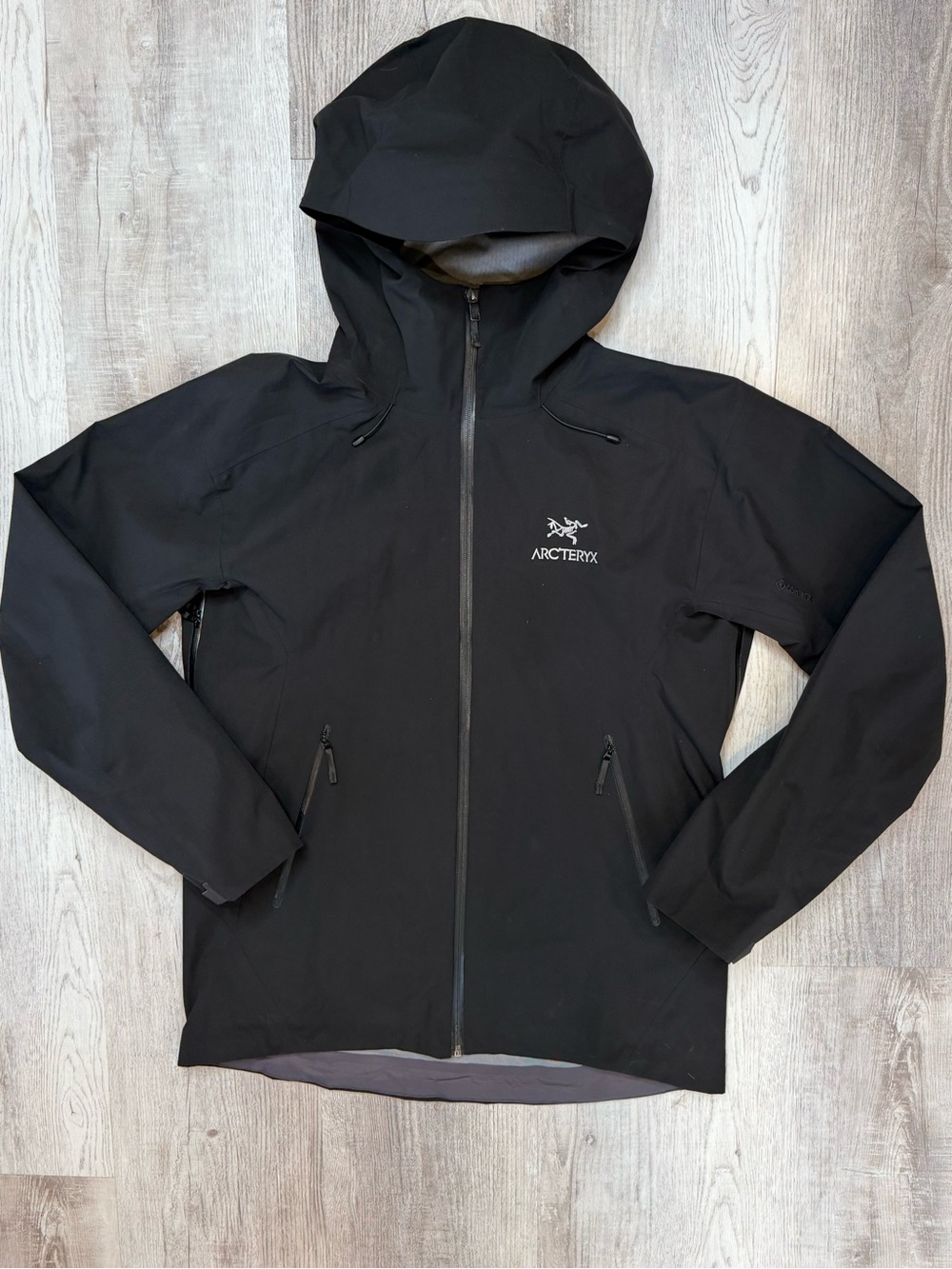 Arc’teryx Beta LT GORE-TEX Waterproof Shell Jacket Mens XXL Black
Windbreaker